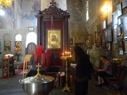 tbilisi iglesia ortodoxa carvansaray